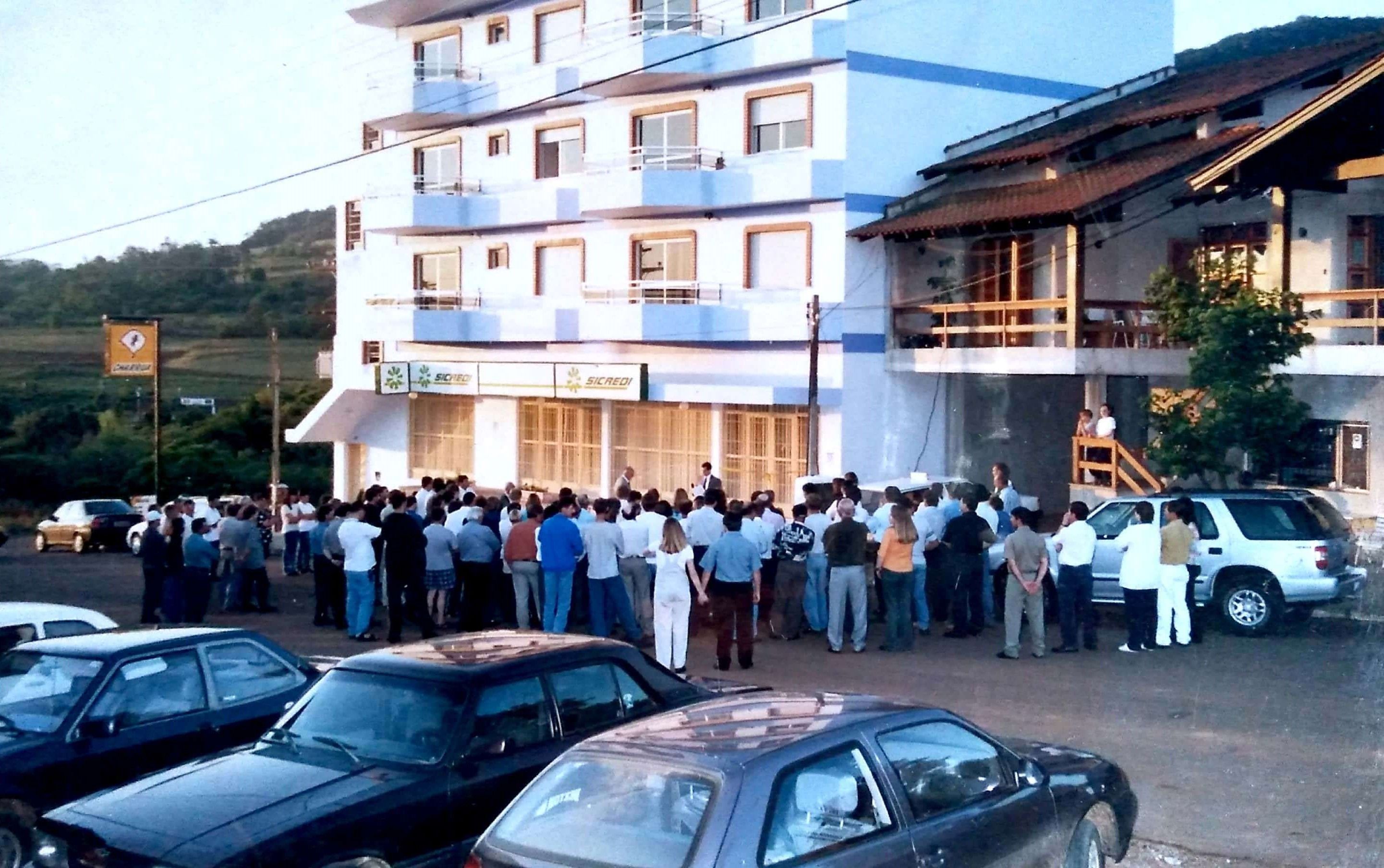 25 - Agência Alto Feliz Inaugurada em 30.10.2000.jpg